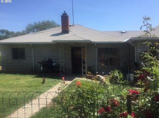 82287 Pollock Ln, Umatilla, OR 97882