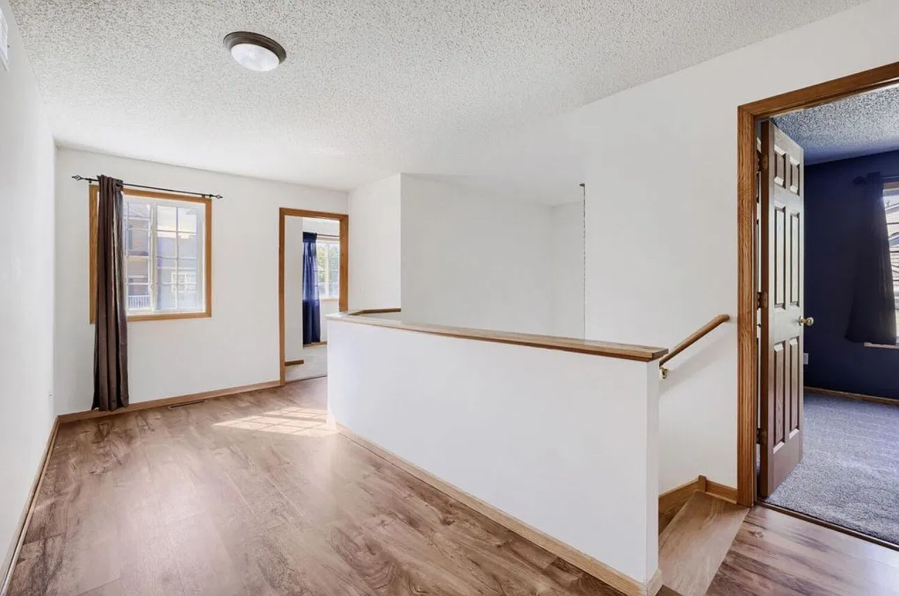 3 bed, 1636 sqft, $2,450 — Photo 4