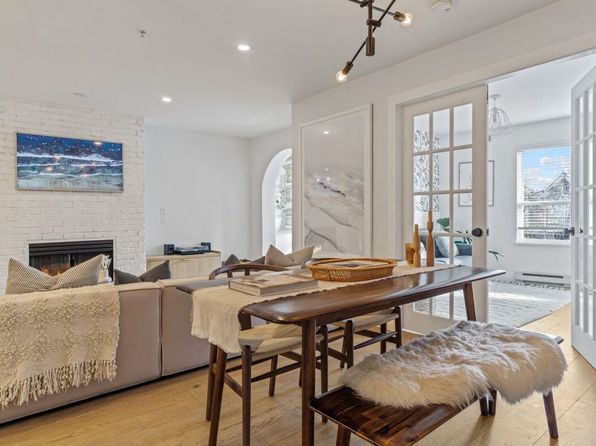 2 bedroom rental in Vancouver — photo 3