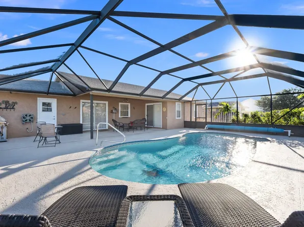 725 SW Ancona Road, Port St Lucie, FL 34953