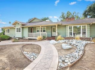145 Monte Vista Ln, Sierra Madre, CA 91024
