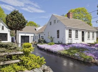 31 High St, Hingham, MA 02043
