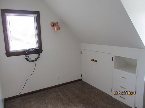 4th image of 1845 1/2 Lincoln Ave
