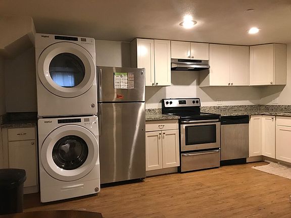 2nd image of 1041 W Vine Dr #B