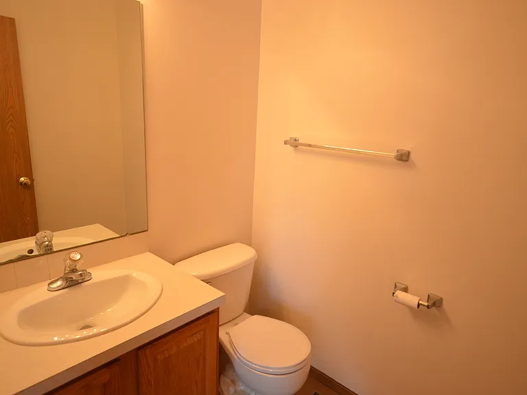 518 Sieber Ave — Photo 7