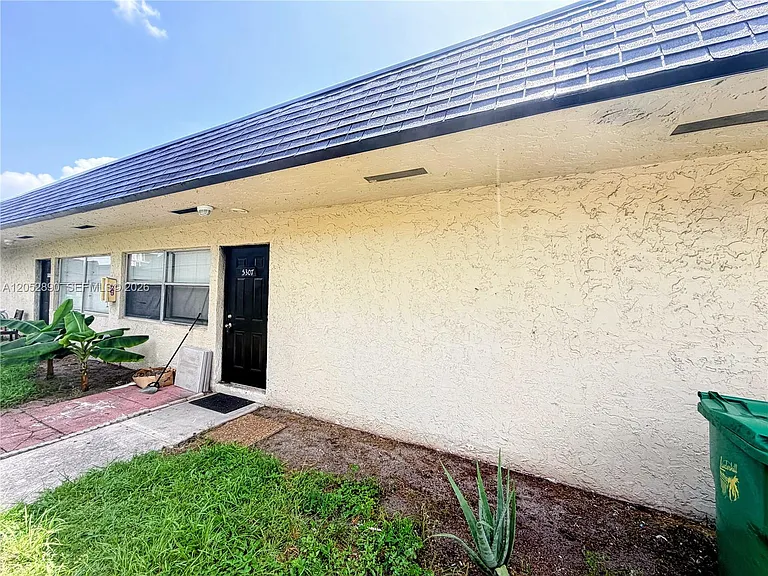 5307 NW 23rd St #176 — Photo 3