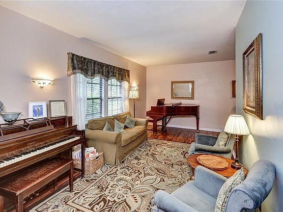 2nd image of 947 Torchwood Dr