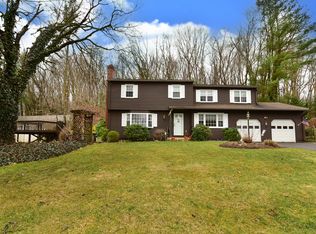 10 Vinetta Dr, Vernon, CT 06066