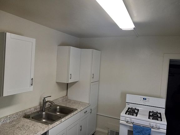 modern Kitchen with ample cupboard space.