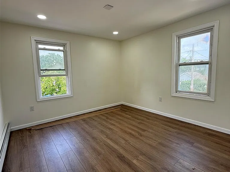 40 S Corona Ave #2 — Photo 5