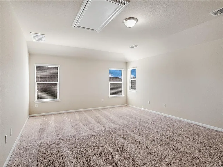 141 Serrano St — Photo 13