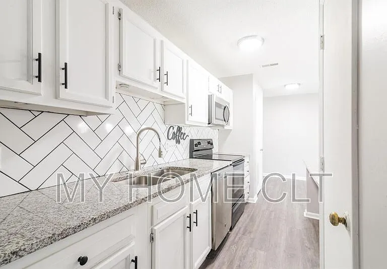 6158 Meadow Rose Ln #1 — Photo 2