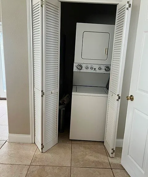 914 Recreation Dr — Photo 11