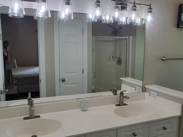 407 S Elgin Ct — Photo 36