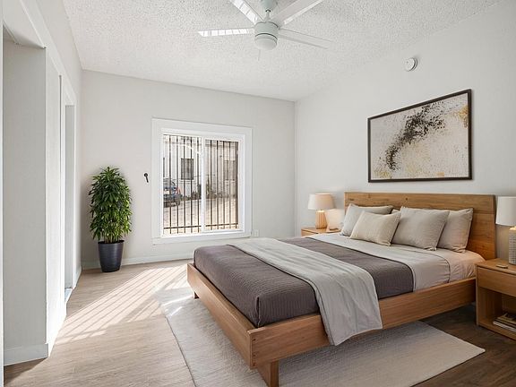 2nd image of 147 N New Hampshire Ave APT 2