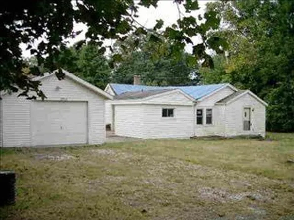 19964 Palisade Ave, South Bend, IN 46637