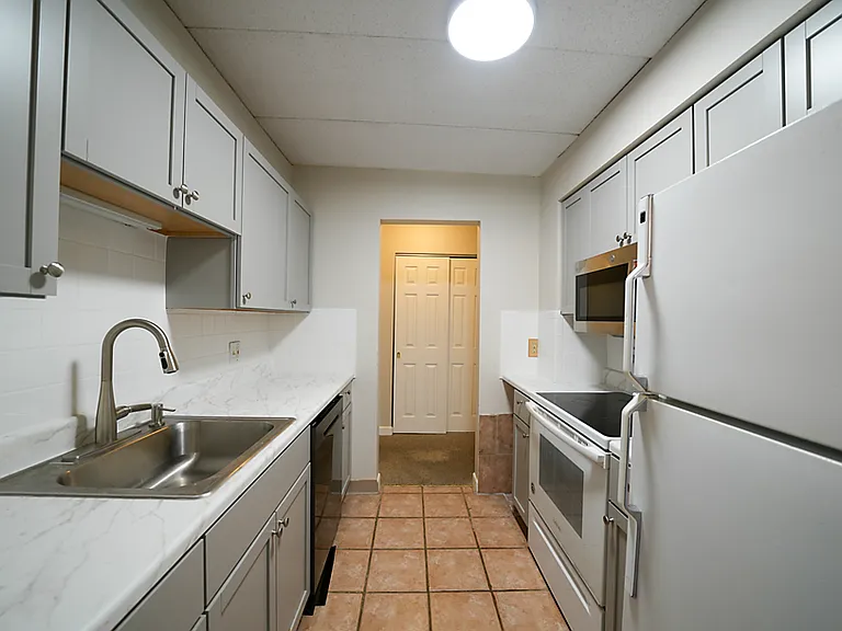 16 Winter St #41A — Photo 1
