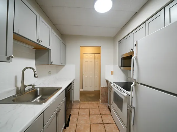 16 Winter St APT 41A, Waltham, MA 02451