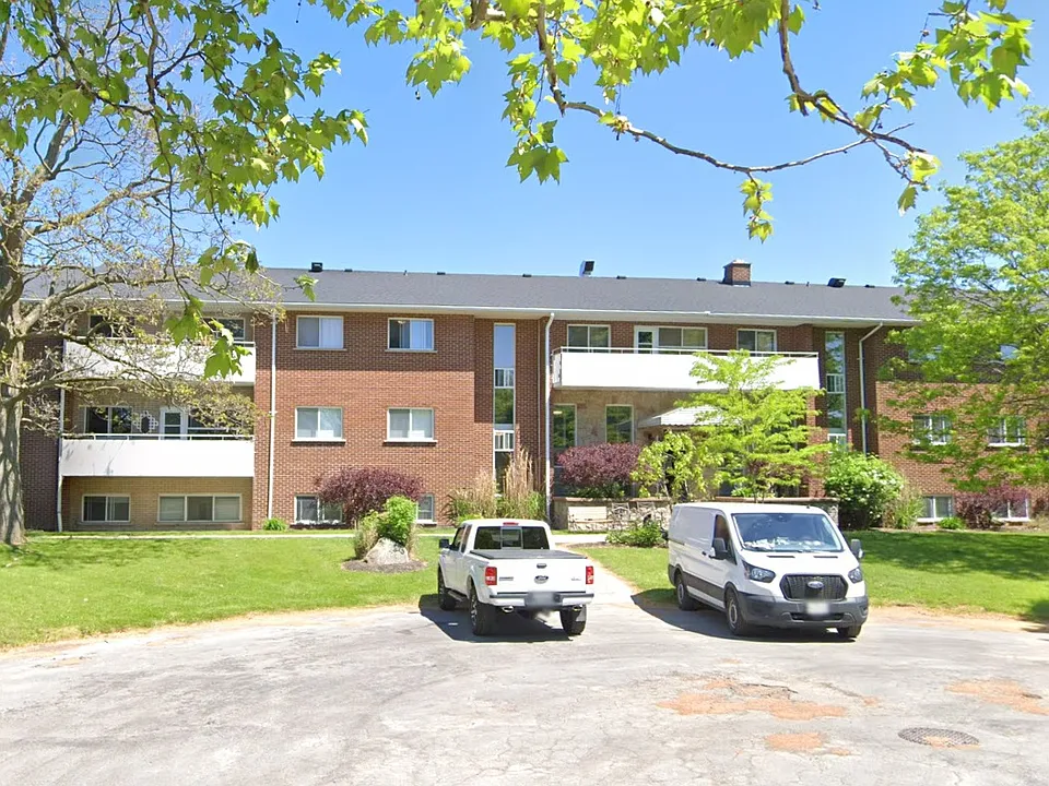 23 Dauphine Pl
