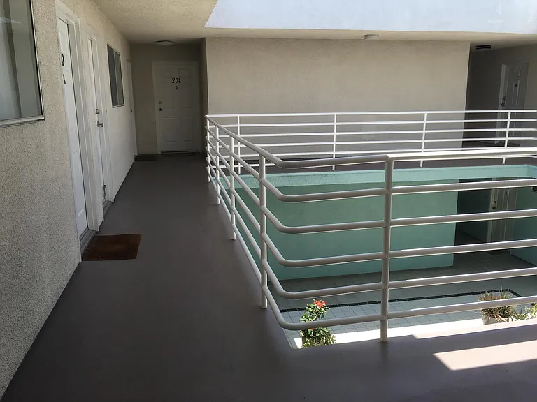 14615 Burbank Blvd #202B — Photo 19