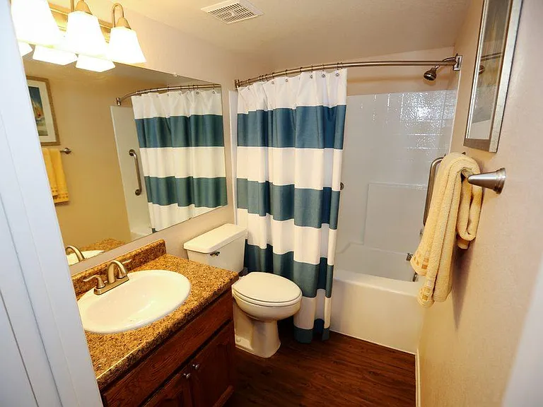 10134 W Mohawk Ln — Photo 13