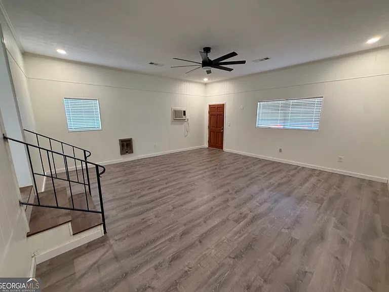 108 Plum St — Photo 33