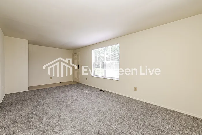 8113 Mount Aetna St — Photo 4