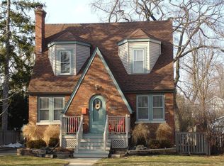 1704 Wilmette Ave, Wilmette, IL