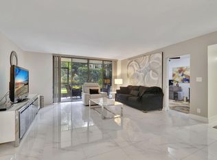 7564 Regency Lake Dr APT 102, Boca Raton, FL 33433