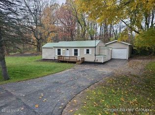 947 Ionia St, Belding, MI 48809