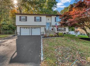 125 Dederer St, Tappan, NY 10983