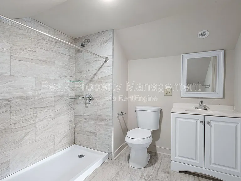 2304 Halifax Ave — Photo 20
