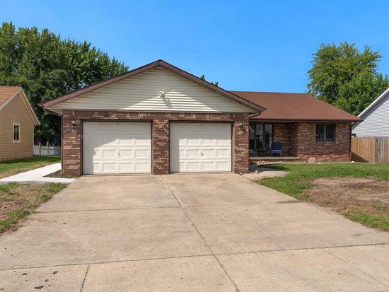 1006 Southport Dr, Lafayette, IN 47909