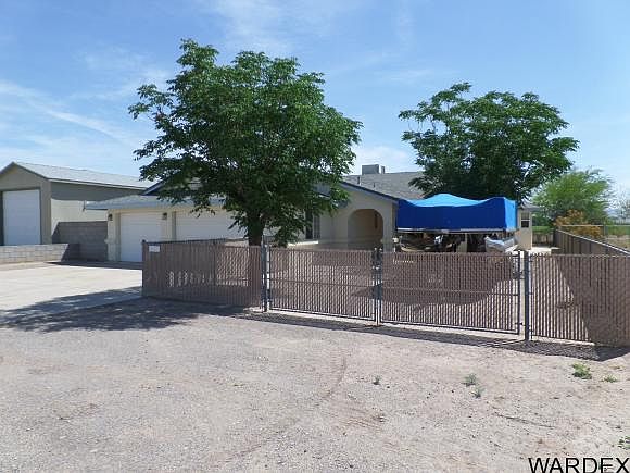1st image of 8100 S Carob Dr