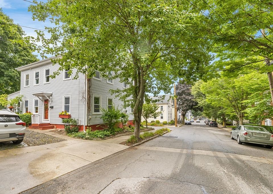 1st image of 64 Warren St #2