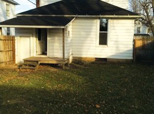 920 1st St, Huntington, IN 46750