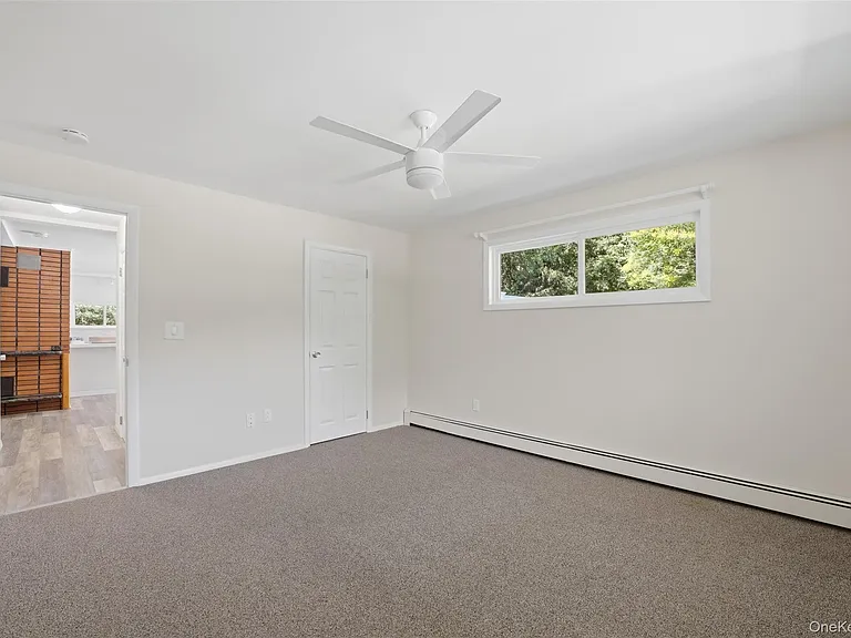 58 Carolan Rd E — Photo 20