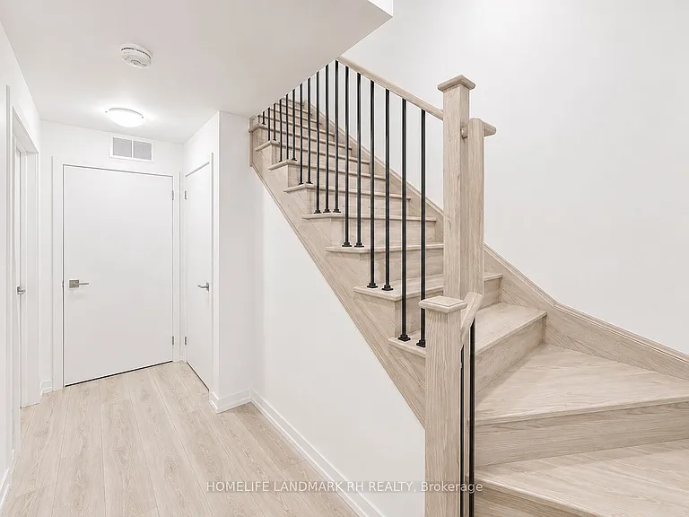 26 Lytham Green Cir #5 — Photo 10