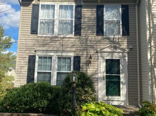 19950 Fieldgrass Sq, Ashburn, VA 20147