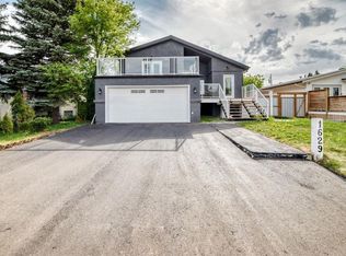 1629 NW Athabasca St, Crossfield, AB T0M0S0