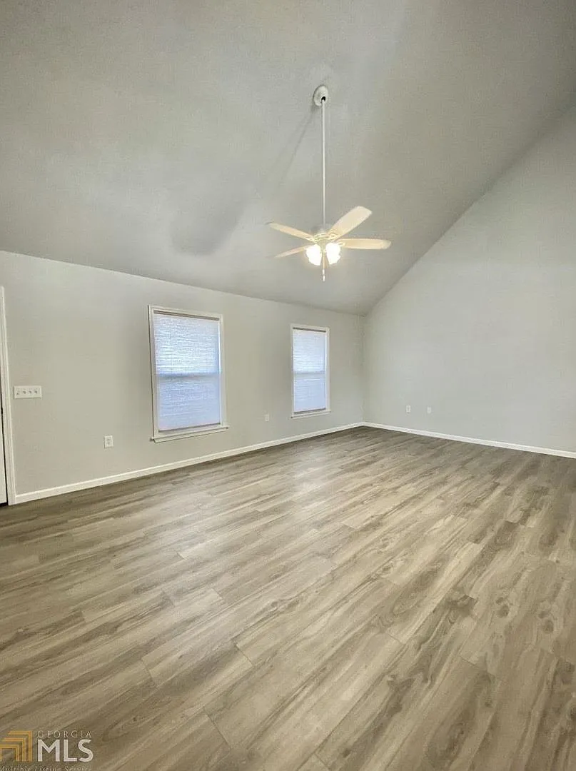 230 Lanier Drive #271 — Photo 3