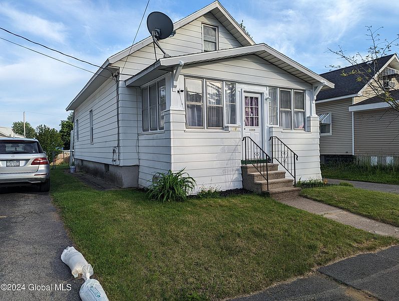 2nd image of 18 Elliott Avenue