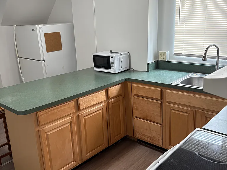 444 North Ave — Photo 4