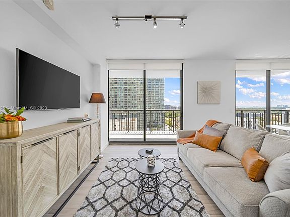 5th image of 999 SW 1st Ave APT 1903