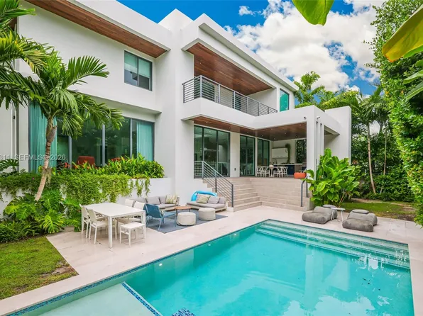 445 Ridgewood Rd, Key Biscayne, FL 33149