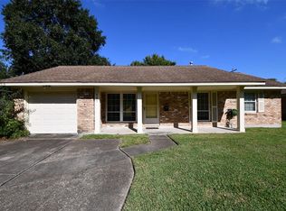 827 Arvana St, Houston, TX 77034