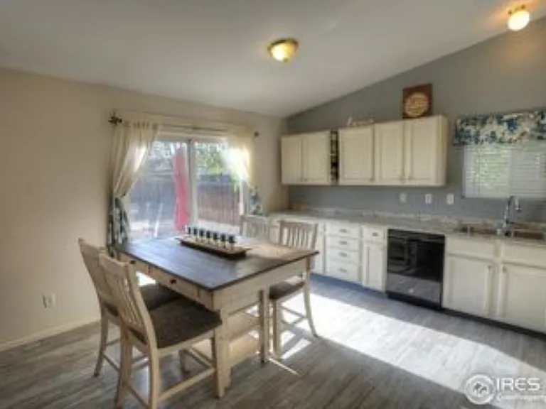 1559 S Dusk Dr — Photo 15