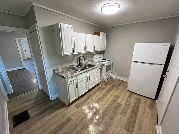 4th image of 1410 S 19th St #1