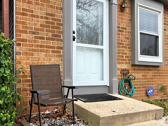 3rd image of 13640 Forest Pond Ct