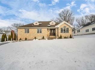 77 Jolie Rd, Naugatuck, CT 06770